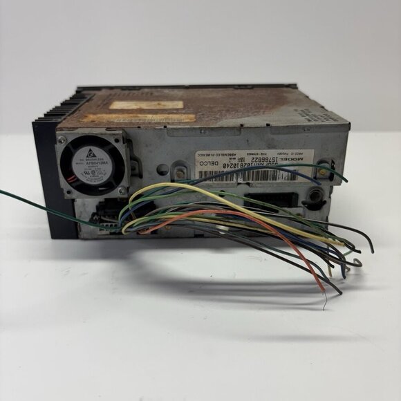 98-02 Chevy Suburban LS Z-71 1500 Series AM/FM CD Radio OEM Delco Electronics - Picture 8 of 15